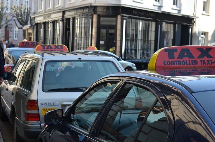 Covert operations, untraceable cabs and legal loopholes: Liverpool’s broken taxi system